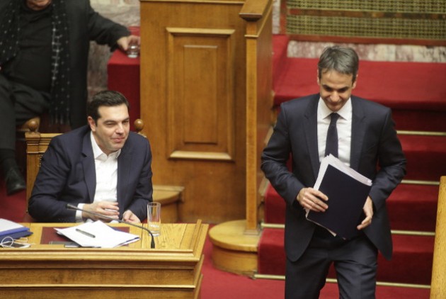 Κόντρα Τσίπρα-Μητσοτάκη για τα Εξάρχεια αύριο στην Βουλή